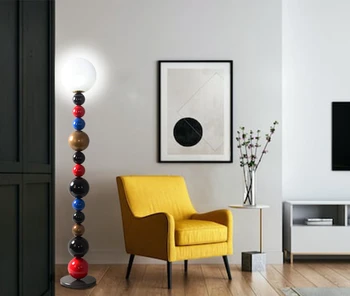 Скандинавские современные минималистичные лампы для гостиной, спальни, украшения дивана, торшер, дизайнерская креативная и немного роскошная стеклянная лампа